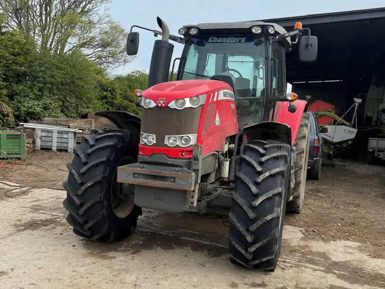 Replacing Tyres on a Four-Wheel Drive Tractor