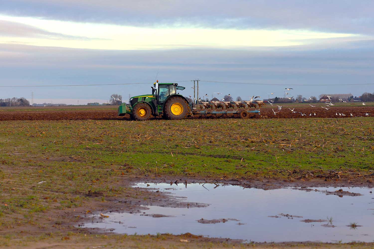 Spring Cultivations: Reducing soil compaction after wet weather.