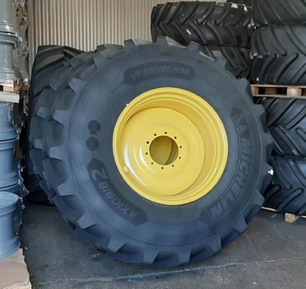 Michelin VF650/65R38 Axiobib2 tyres | Bush Tyres