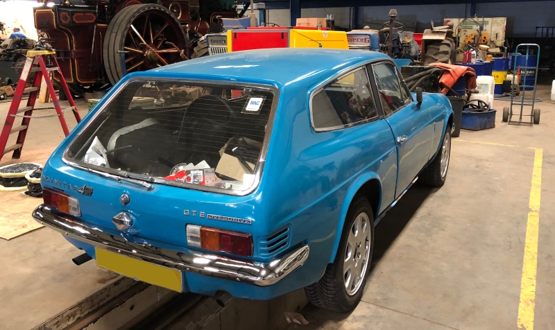 Reliant Scimitar 4WD | Bush Tyres