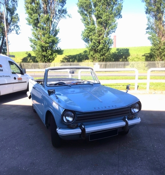 Triumph Herrald | Bush Tyres