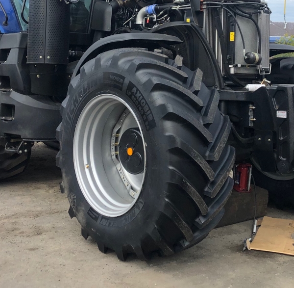Michelin Axiobib 650/60R34 | Bush Tyres