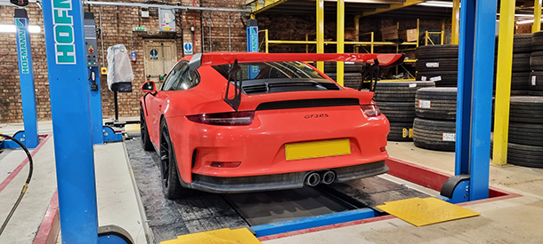Michelin Tyres and Wheel Refurbishment for Porsche 911 991 GT3 RS