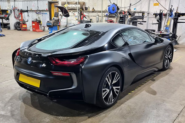 Bridgestone Potenza S001 BMW fitment tyres for BMW i8 - Bush Tyres