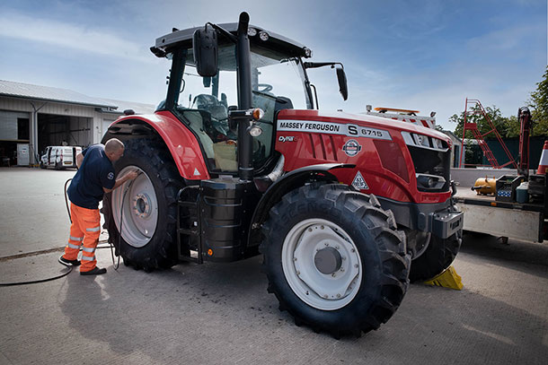 Ascenso TDR 850 tractor tyres for Chandlers Massey Ferguson 6715S