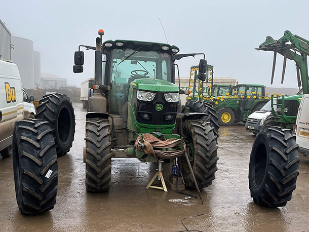 Continental TractorMaster Tyres for John Deere 6135R BushMobile