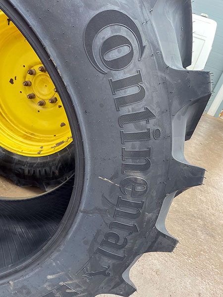 Continental TractorMaster Tyres for John Deere 6135R